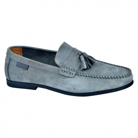 Mocassin en daim gris avec pampilles - Élégance raffinée - MOC584