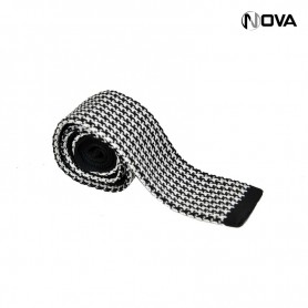 Cravate tricot à bout carré CVT49