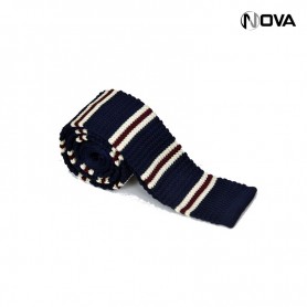 Cravate tricot à bout carré CVT53