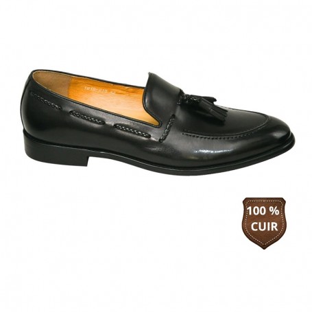Mocassin noir en cuir à pampilles – CDV1853