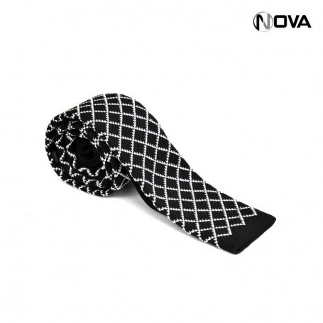 Cravate tricot à bout carré CVT67